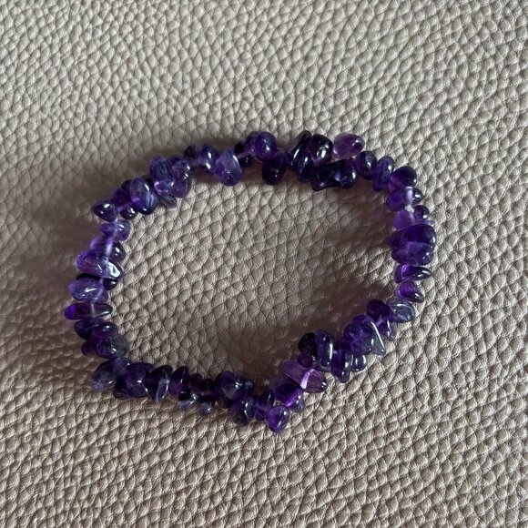 Amethyst Gemstone Bracelet 7” with no stretch applied. - Picture 1 of 4